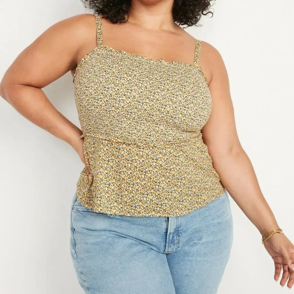 NWT Old‎ Navy Sleeveless Yellow Floral Cami Top